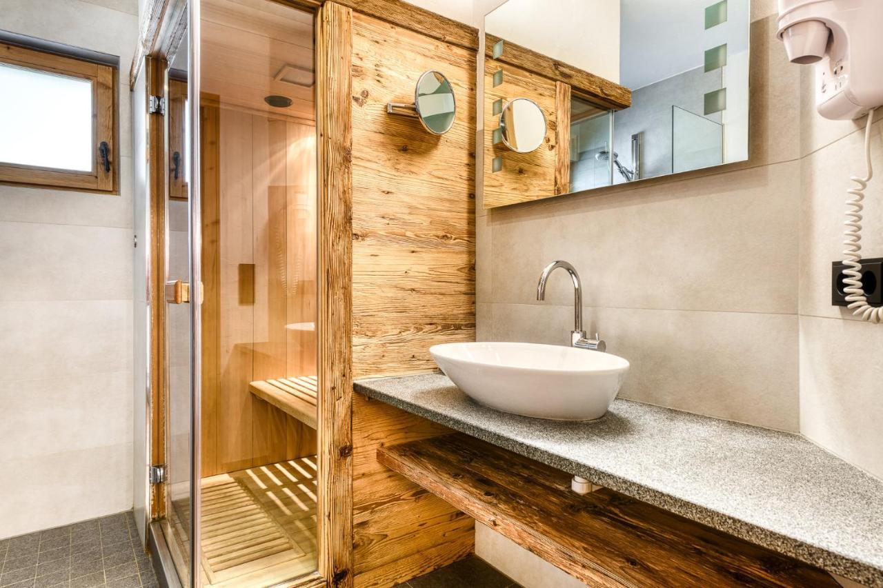 Uralp Royal By A-Appartments ブラント エクステリア 写真